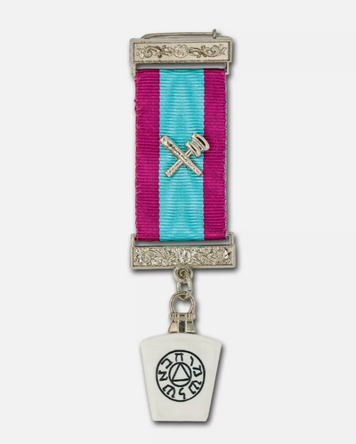 Masonic Regalia Freemasons Mark Members Breast Jewel English Constitution *NEW*